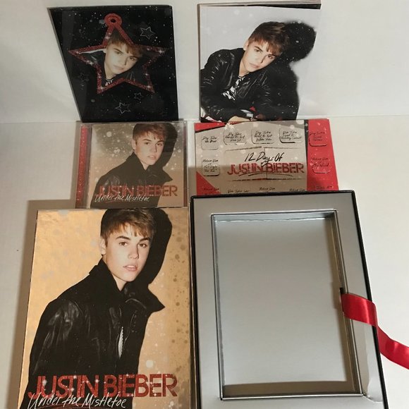 Bieber Under The Mistletoe (Limited Edition Holiday Box) - Picture 1 of 3